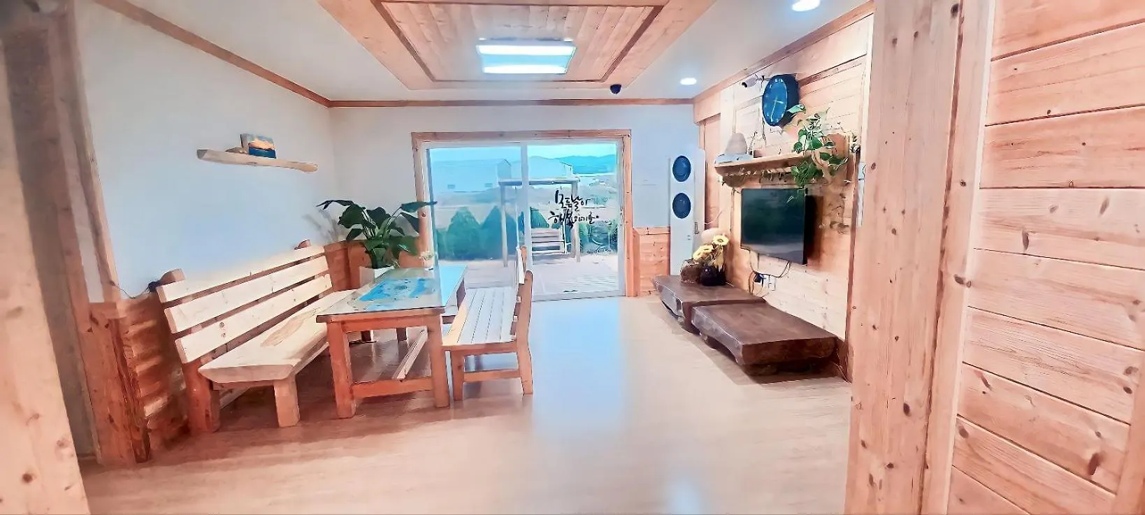ג'גו Tree House Guesthouse קוריאה הדרומית