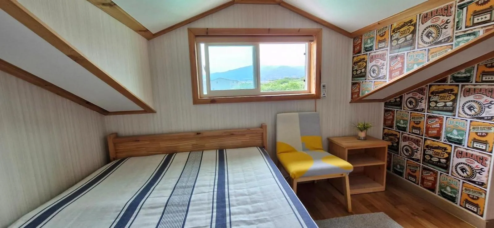Tree House Guesthouse Jeju South Korea