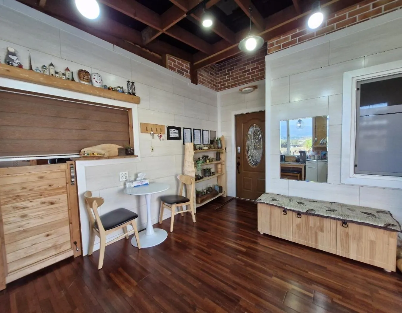 ג'גו Tree House Guesthouse 2*,  קוריאה הדרומית