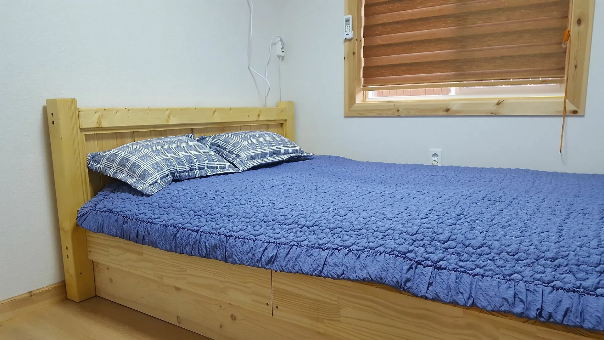 ג'גו Tree House Guesthouse