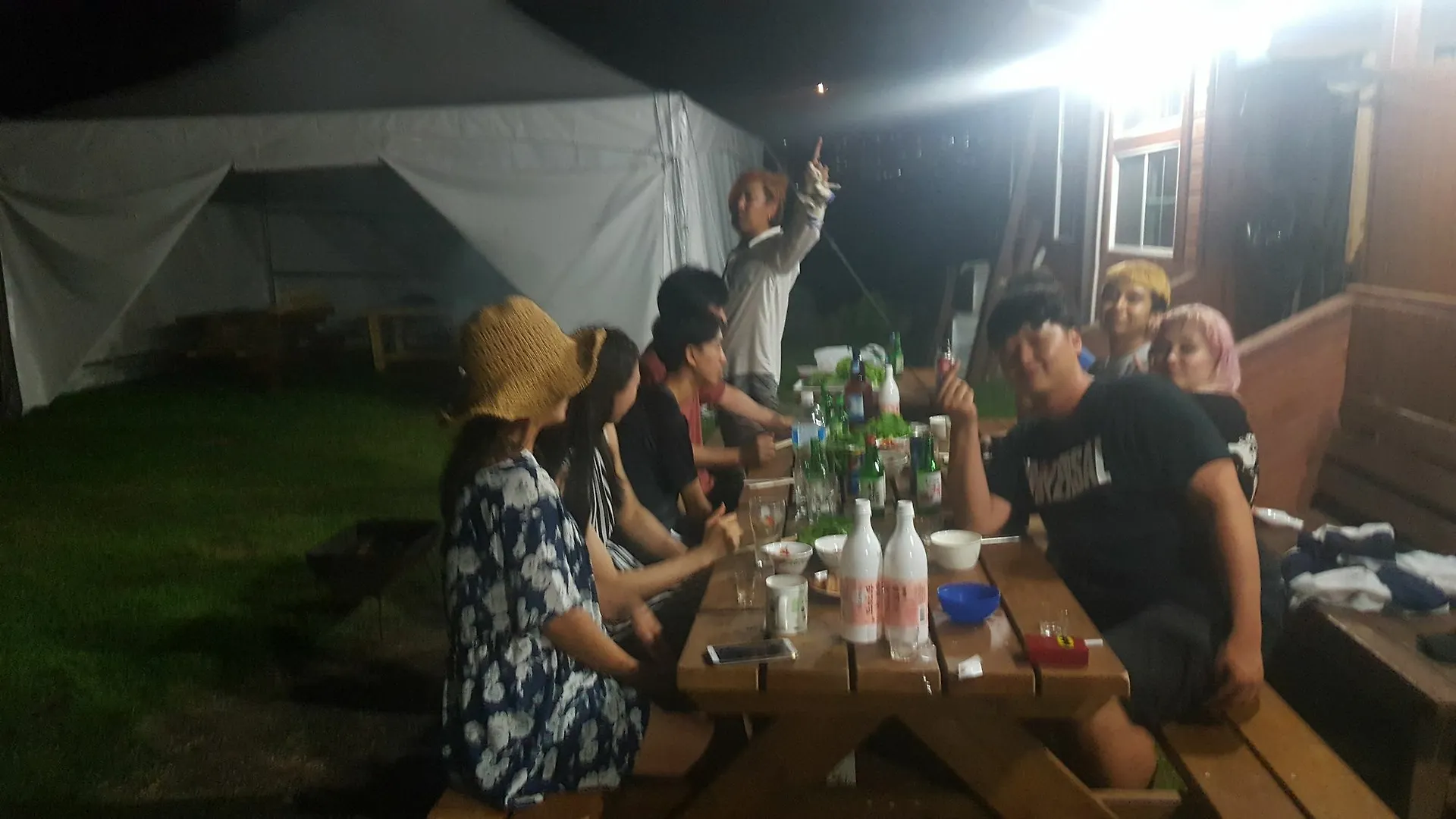 Tree House Guesthouse Jeju 2*,