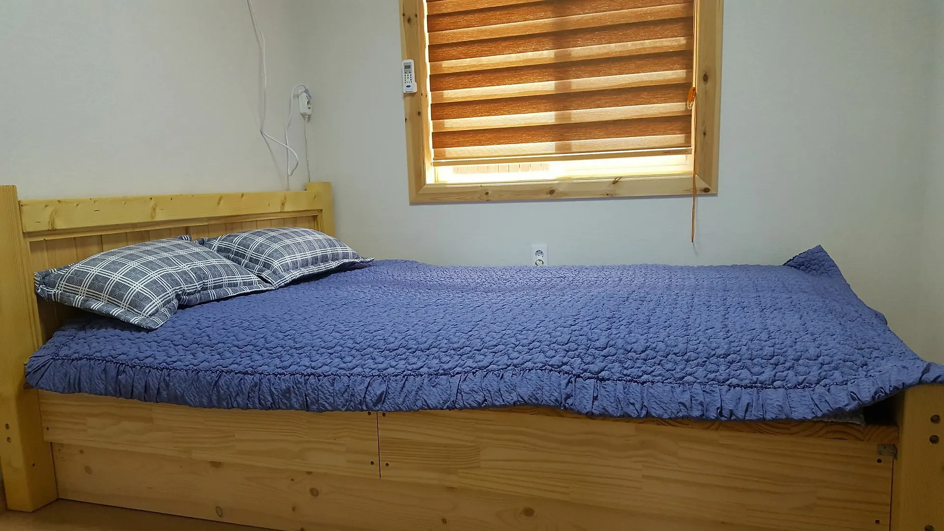 Tree House Guesthouse Jeju Guest house