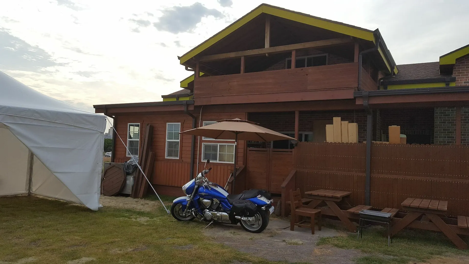 ** בית הארחה ג'גו Tree House Guesthouse קוריאה הדרומית